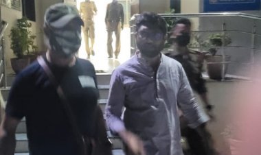 ഗുജറാത്ത് എംഎല്‍എ ജിഗ്നേഷ് മേവാനി അറസ്റ്റിൽ; മതവിദ്വേഷമുണ്ടാക്കുന്ന ട്വീറ്റിന്റെ പേരിലെന്ന്