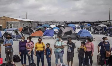 Illegal Migrants | യുഎസിലേക്ക് അനധികൃതമായി കുടിയേറാൻ ശ്രമം; 17 ഇന്ത്യക്കാർ ഉൾപ്പടെ 100 പേർ അടങ്ങുന്ന സംഘം പിടിയിൽ