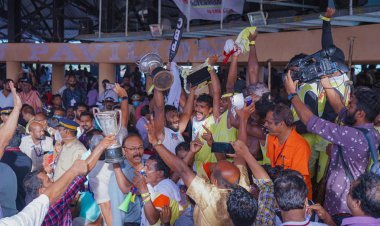 Nehru Trophy Boat Race | 68-ാമത് നെഹ്രുട്രോഫി മഹാദേവികാട് കാട്ടില്‍ തെക്കെതില്‍ ചുണ്ടന്; പള്ളാത്തുരുത്തിക്ക് ഹാട്രിക്