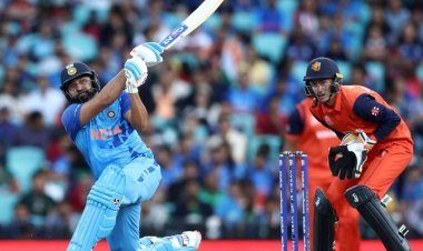 സിക്സറിൽ 'ഹിറ്റായി' രോഹിത് ശര്‍മ; സിക്സര്‍ നേട്ടത്തില്‍ യുവിയെ പിന്നിലാക്കി ഹിറ്റ്‌മാന്‍