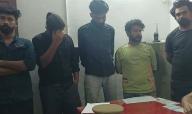 സ്കൂളിലെ സെക്യൂരിറ്റി ഓഫീസിൽനിന്ന് കഞ്ചാവ് പിടികൂടി; അഞ്ച് പേർ അറസ്റ്റിൽ