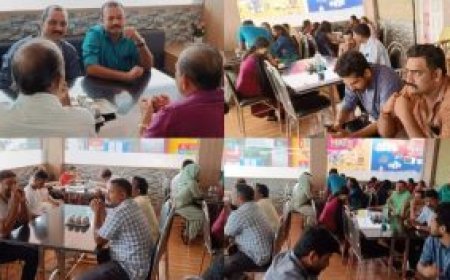 കോന്നി താലൂക്ക് ഓഫീസിൽ ജീവനക്കാർ കൂട്ട അവധി: പിരിച്ചത് ഓരോരുത്തരും 3000 വീതം, ചിത്രങ്ങൾ പുറത്ത്