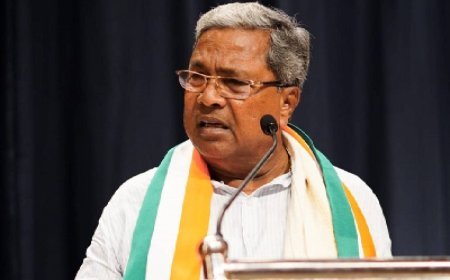 'കർണാടകയിൽ താമസിക്കുന്നവർ കന്നഡ സംസാരിക്കണം, മറ്റൊരു ഭാഷയും സംസാരിക്കില്ലെന്ന് പ്രതിജ്ഞയെടുക്കണം'; മുഖ്യമന്ത്രി സിദ്ധരാമയ്യ