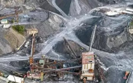 പാ​ക്കി​സ്ഥാ​നി​ല്‍ കൂ​ട്ട​ക്കൊ​ല; 20 ഖ​നി തൊ​ഴി​ലാ​ളി​ക​ളെ അ​ക്ര​മി​ക​ള്‍ വെ​ടി​വ​ച്ച് കൊ​ല​പ്പെ​ടു​ത്തി | Armed attack on miners in southwestern Pakistan