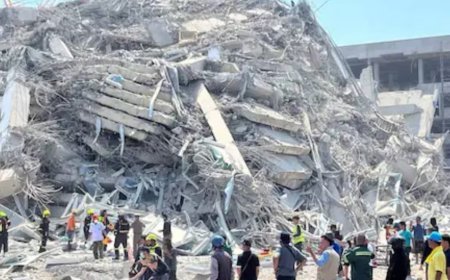 Myanmar Earthquake: മ്യാൻമറിനെ പിടിച്ചു കുലുക്കി വൻ ഭൂകമ്പം; 7.7 തീവ്രത; ബഹുനില കെട്ടിടങ്ങൾ നിലംപൊത്തി; ബാങ്കോക്കിൽ അടിയന്തരാവസ്ഥ