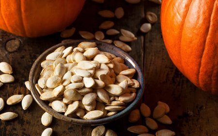 മത്തങ്ങയുടെ കുരു കഴിക്കാറുണ്ടോ? പുരുഷന്മാർ  ഉറപ്പായും അറിയണം! - pumpkin seeds | health benefits | eating pumpkin seeds | natural remedies | stress relief | insulin regulation