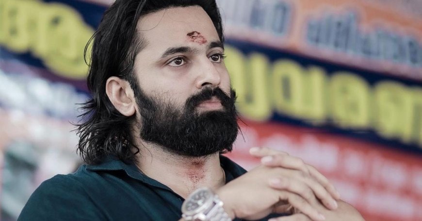 നടൻ ഉണ്ണി മുകുന്ദന് സമൻസ്; 27ന് കോടതിയിൽ നേരിട്ട് ഹാജരാകണം