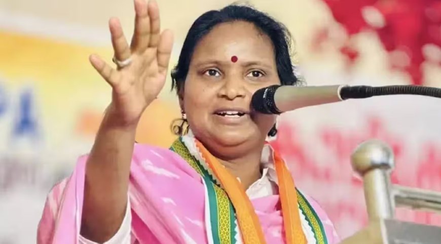ഒത്തുപോകാനാകില്ല; രമ്യ ഹരിദാസ് എംഎൽഎയുടെ പേഴ്സണൽ അസിസ്റ്റൻറ് രാജിവച്ചു