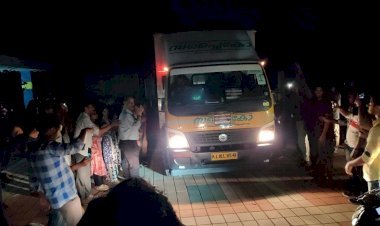 ആറര ടൺ സ്‌നേഹം തിരുവനന്തപുരത്തു നിന്നും കോഴിക്കോട്ടേക്ക്