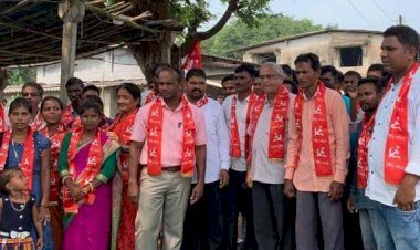 മഹാരാഷ്ട്രയില്‍ ചെങ്കൊടിയേന്തി ശിവസേനക്കാര്‍, നേതാക്കളും പ്രവർത്തകരും സിപിഎമ്മിലേക്ക്