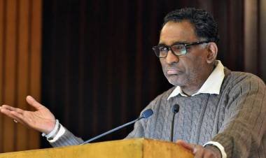 സുപ്രീംകോടതിയിലെ ഭിന്നത ചായക്കോപ്പയിൽ ഒതുങ്ങില്ല