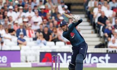 England notch up world record, seal ODI series