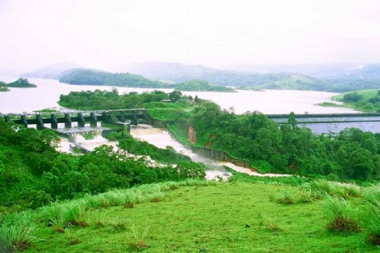 Mullaperiyar Dam Opening മുല്ലപ്പെരിയാർ അണക്കെട്ടിന്റെ ഷട്ടറുകൾ തുറന്നു